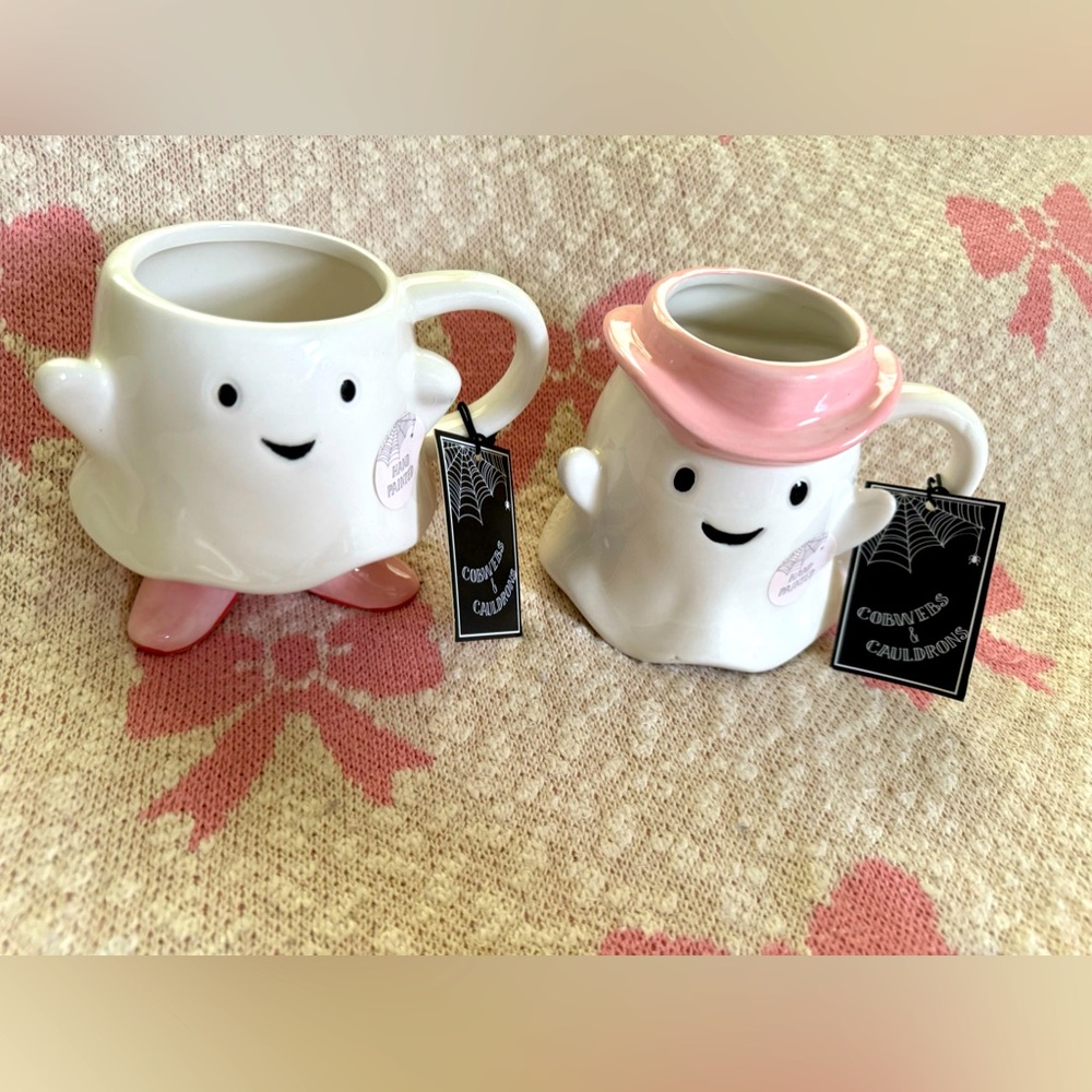 HTF Cowgirl Ghost Mug SET! Ghost w/ Cowgirl Hat Mug & Ghost w/ Cowgirl Boots Mug